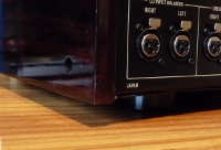 Boiserie Accuphase E-305 après réparation